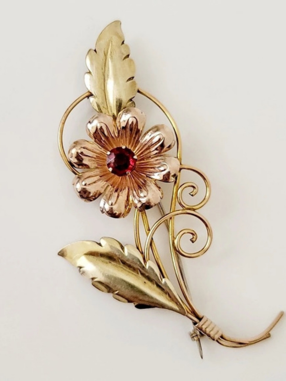 Van Dell Vintage 1/20 - 12K Gold Filled Sterling Floral Red Stone Brooch